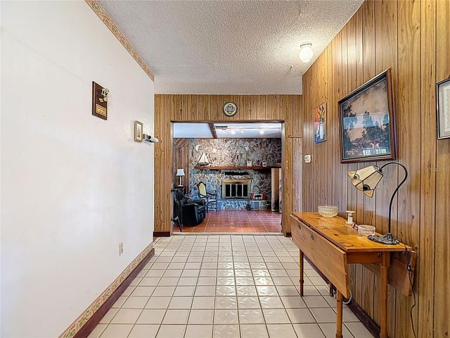 22380 POWELL ROAD, Brooksville, FL 34602