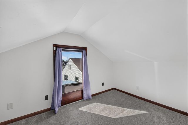 2339 Jerome BOULEVARD, Racine, WI 53403