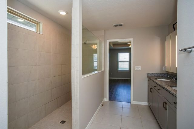 10406 BERRYESSA AVENUE, Riverview, FL 33578