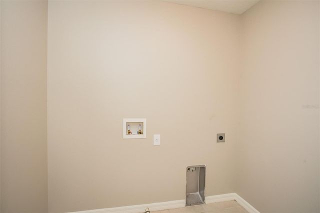 10406 BERRYESSA AVENUE, Riverview, FL 33578