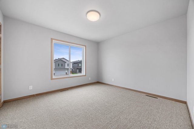 1045 61st Avenue W, West Fargo, ND 58078