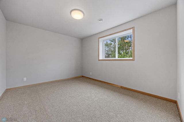 1045 61st Avenue W, West Fargo, ND 58078