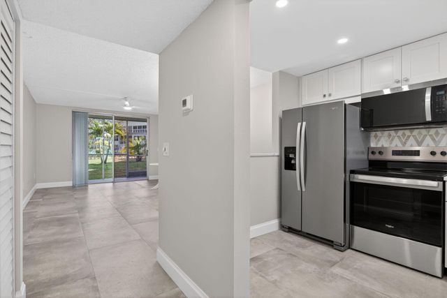 6850 Royal Palm Boulevard 103g, Margate, FL 33063