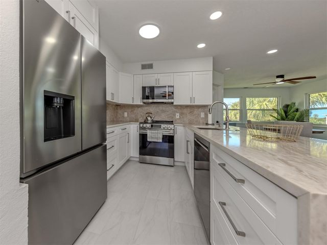 13075 VIA CASSIA, Placida, FL 33946