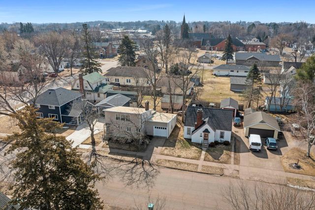 810 4th Avenue SW, Pine City, MN 55063