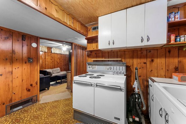 810 4th Avenue SW, Pine City, MN 55063