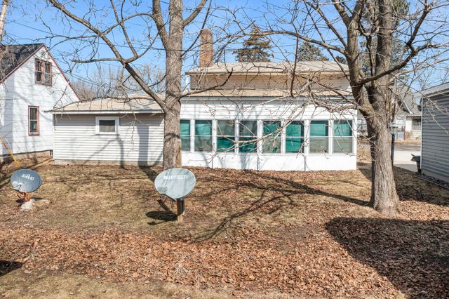 810 4th Avenue SW, Pine City, MN 55063