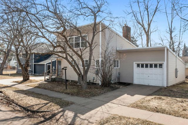 810 4th Avenue SW, Pine City, MN 55063