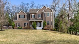 53 Ridge Rd, Wrentham, MA 02093