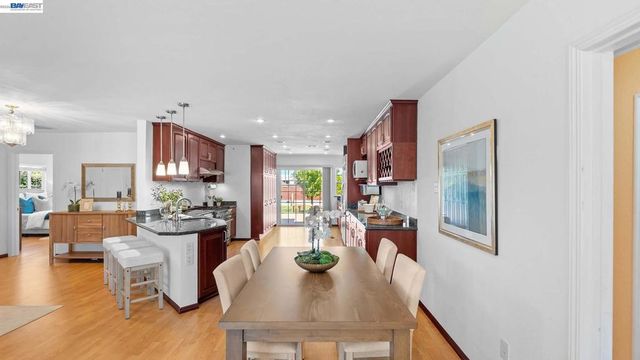2511 W Avenue 130th, San Leandro, CA 94577
