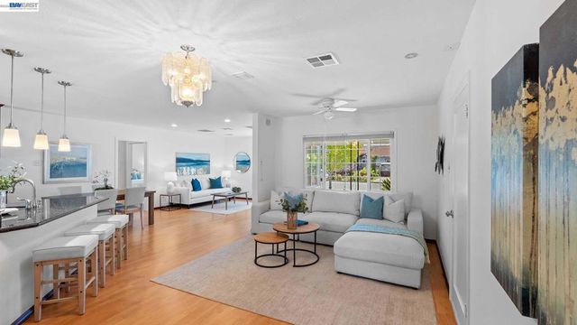 2511 W Avenue 130th, San Leandro, CA 94577