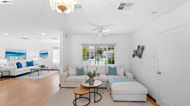 2511 W Avenue 130th, San Leandro, CA 94577