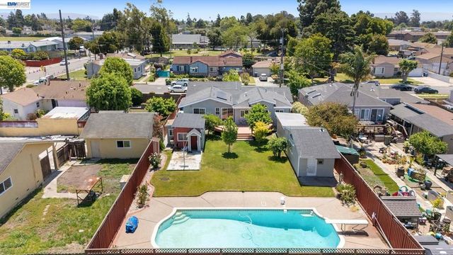2511 W Avenue 130th, San Leandro, CA 94577