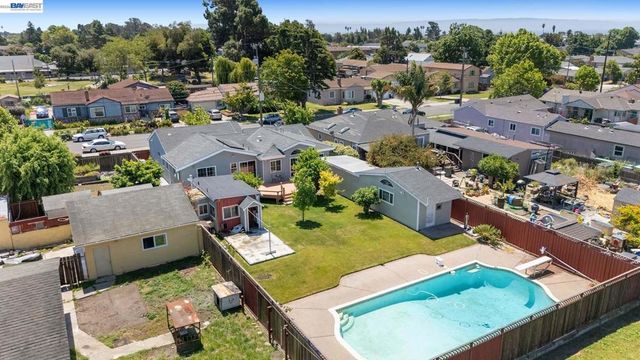 2511 W Avenue 130th, San Leandro, CA 94577