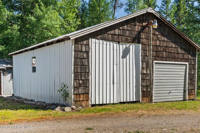 5961 Blacktail Rd, Careywood, ID 83809
