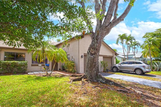 8202 NW 100th Drive, Tamarac, FL 33321