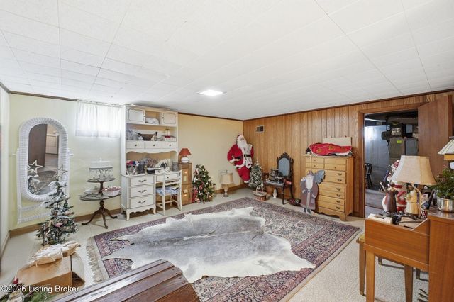 1719 Sutherland Dr, Louisville, KY 40205