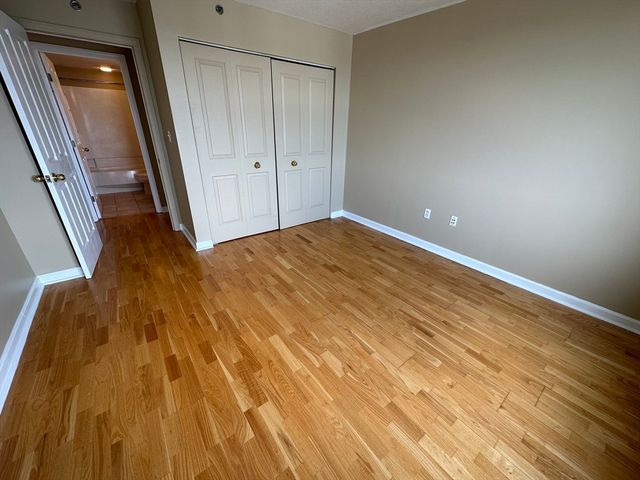 10 Museum Way 2027, Cambridge, MA 02141