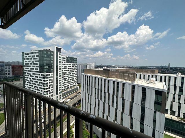 10 Museum Way 2027, Cambridge, MA 02141