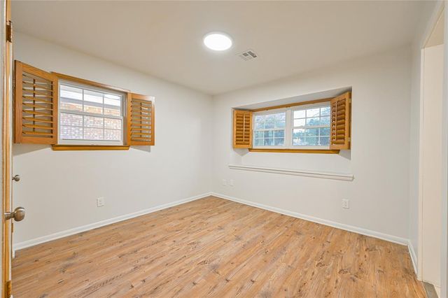 1133 W Peebly Drive, Midwest City, OK 73110