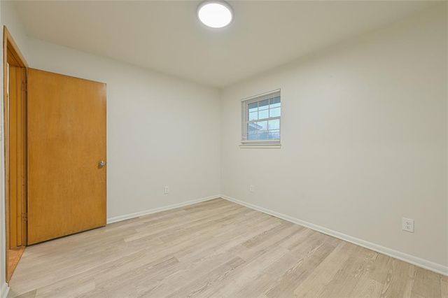 1133 W Peebly Drive, Midwest City, OK 73110