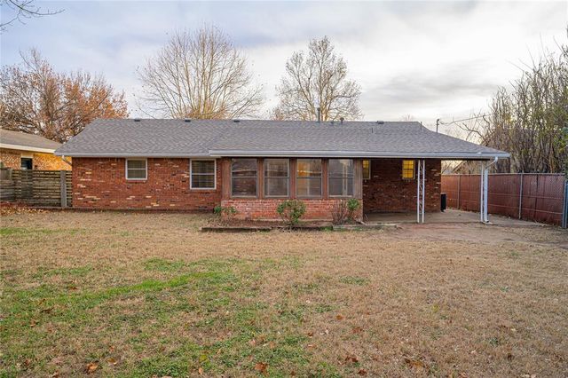 1133 W Peebly Drive, Midwest City, OK 73110