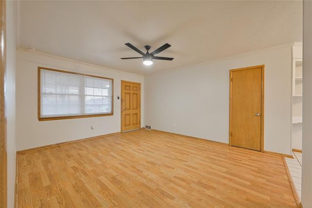 1133 W Peebly Drive, Midwest City, OK 73110