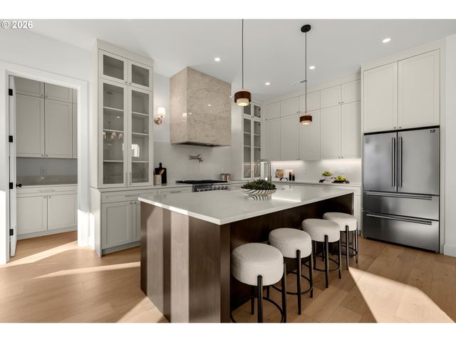 8012 Ne 172ND Ave, Vancouver, WA 98682