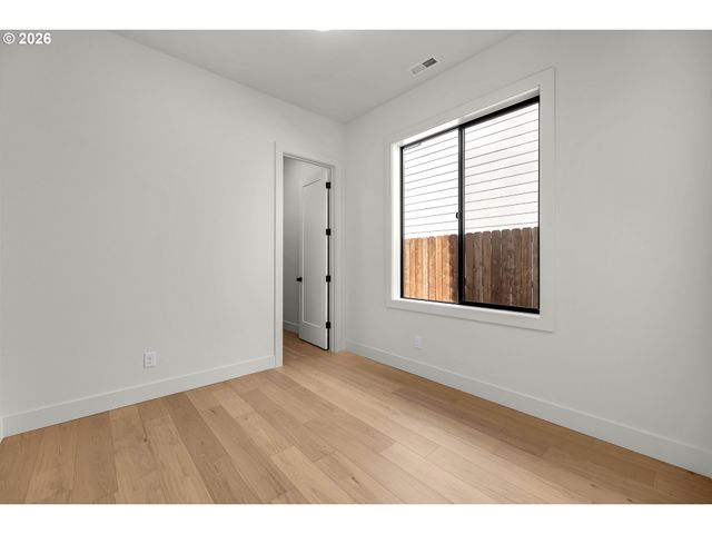 8012 Ne 172ND Ave, Vancouver, WA 98682