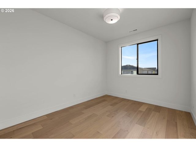 8012 Ne 172ND Ave, Vancouver, WA 98682