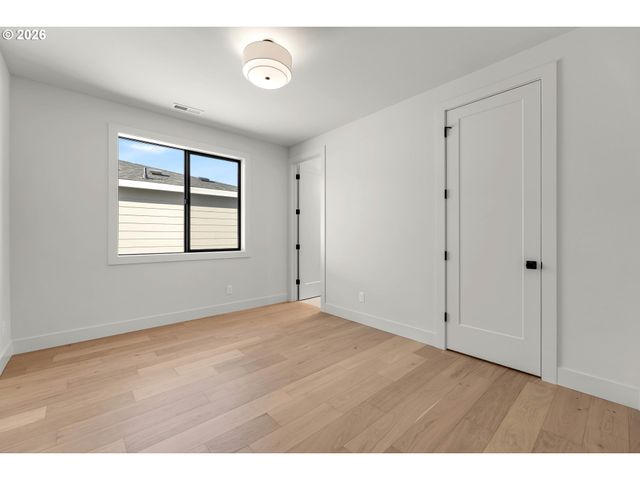 8012 Ne 172ND Ave, Vancouver, WA 98682
