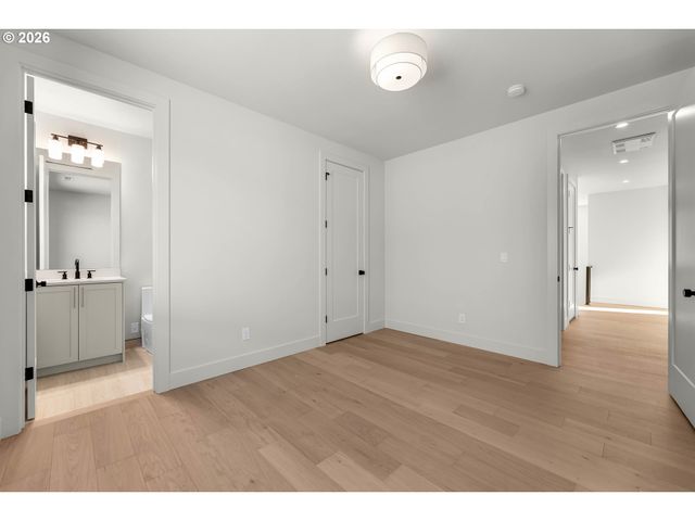 8012 Ne 172ND Ave, Vancouver, WA 98682