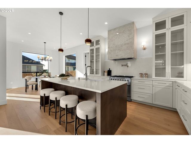 8012 Ne 172ND Ave, Vancouver, WA 98682