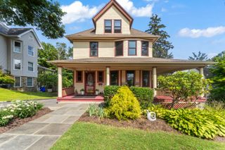 22 Treadwell Avenue, New Milford, CT 06776