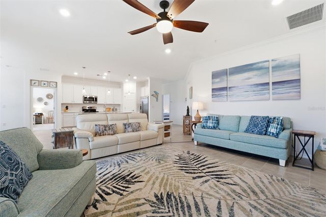 10212 STAGGERBUSH DRIVE 202, Venice, FL 34293