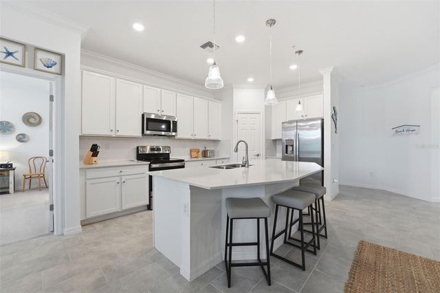 10212 STAGGERBUSH DRIVE 202, Venice, FL 34293