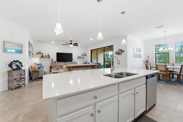 10212 STAGGERBUSH DRIVE 202, Venice, FL 34293