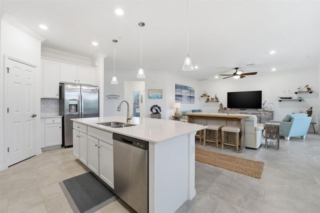 10212 STAGGERBUSH DRIVE 202, Venice, FL 34293