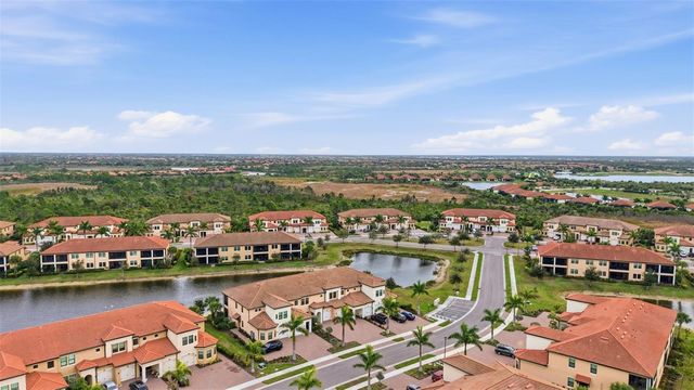 10212 STAGGERBUSH DRIVE 202, Venice, FL 34293