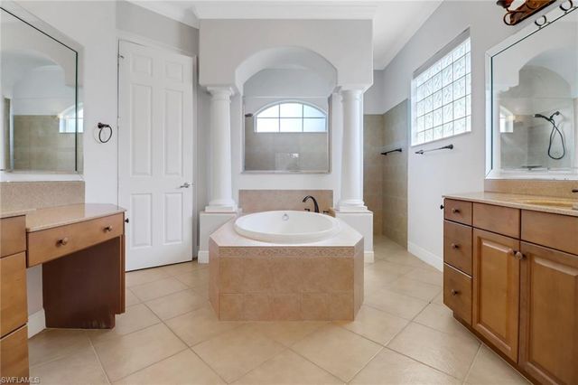 11128 Sierra Palm CT, Fort Myers, FL 33966