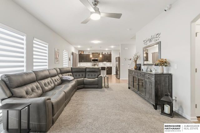 4112 S 213 Street, Elkhorn, NE 68022