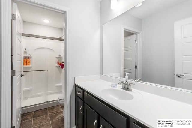 4112 S 213 Street, Elkhorn, NE 68022