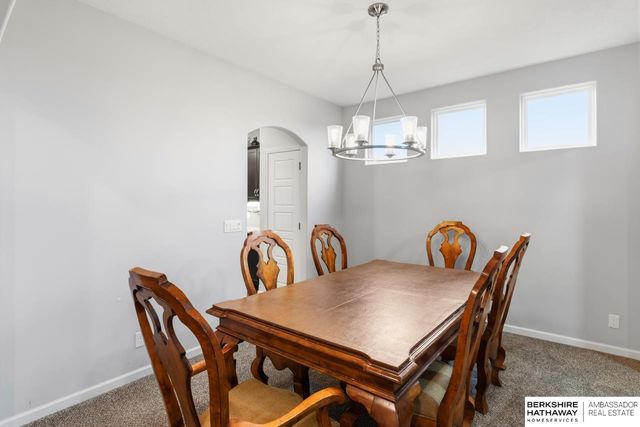4112 S 213 Street, Elkhorn, NE 68022