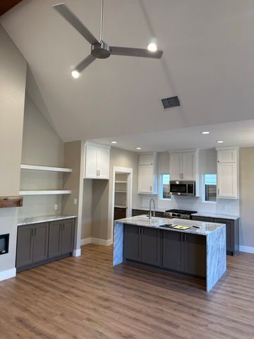 505 Southren Drive, Sherman, TX 75092