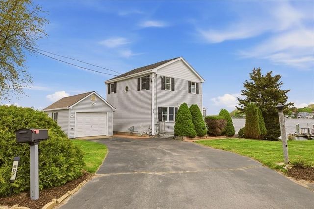 507 County Rd, Barrington, RI 02806