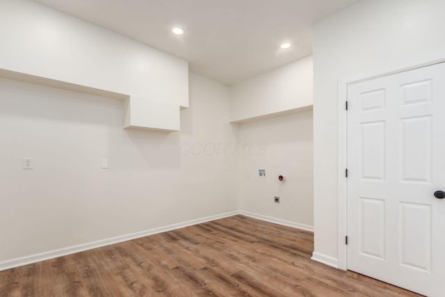 865 Old Leonard Avenue, Columbus, OH 43203
