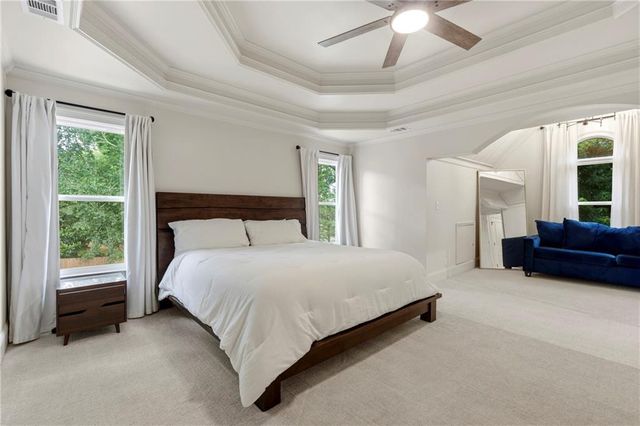 4221 Willow Oak Drive, Gainesville, GA 30506