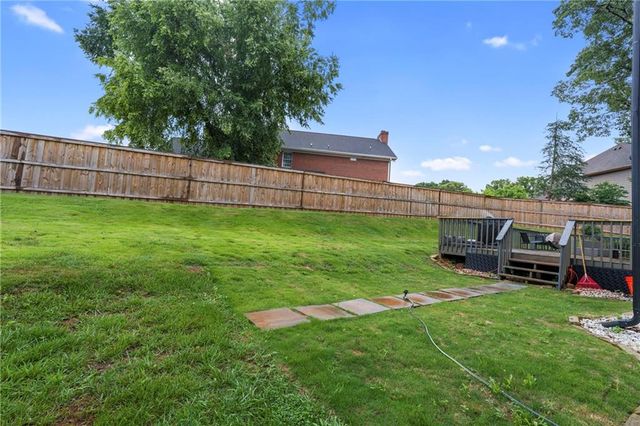 4221 Willow Oak Drive, Gainesville, GA 30506
