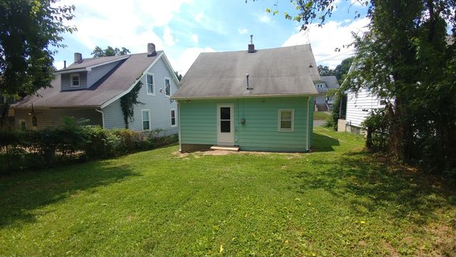 1240 Buena Vista BLVD, Roanoke, VA 24013