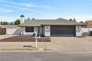 1312 Live Oak Court 1, Redlands, CA 92374